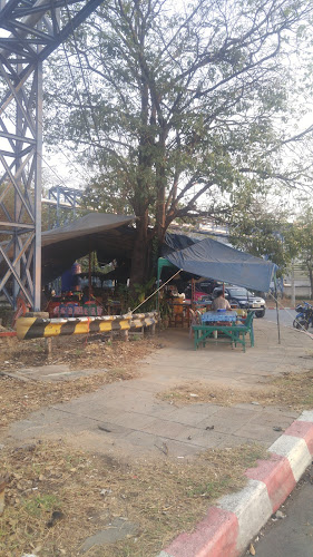 ร้านอาหารตามสั่ง เจ๊แหมม่มในนิคมแหลมฉบัง - อำเภอศรีราชา