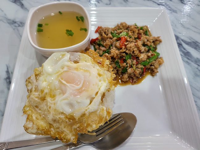 Opinii despre ครัวเดียวกัน จานเดียว în อำเภอศรีราชา - การบริการอาหารและที่พัก