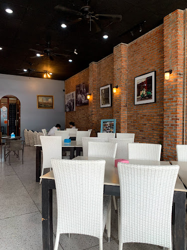 Opinii despre al forno house în Phayao - การบริการอาหารและที่พัก