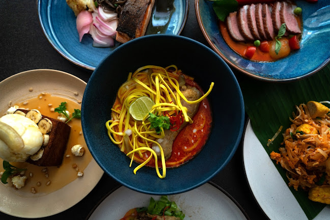 Opinii despre The Garden Grille & Bar în อำเภอถลาง - การบริการอาหารและที่พัก