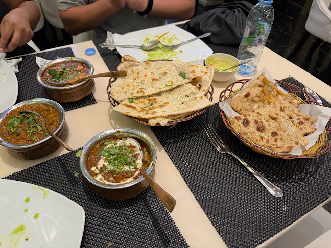 Opinii despre Haveli patong restaurant în อำเภอกะทู้ - การบริการอาหารและที่พัก