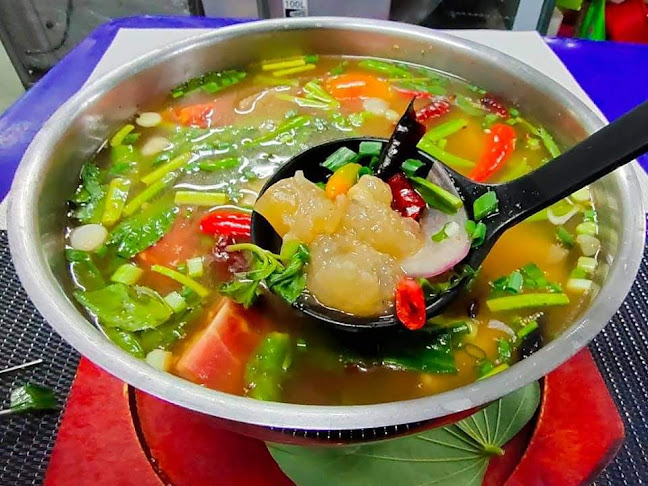 Comentarii opinii despre Orange House Cafe Pattaya (ตำหลายคาเฟ่ พัทยา)