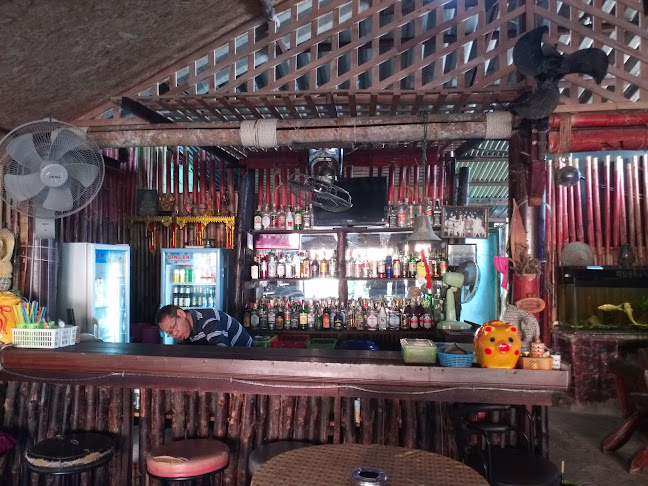 ฮอลลีวู้ด บาร์