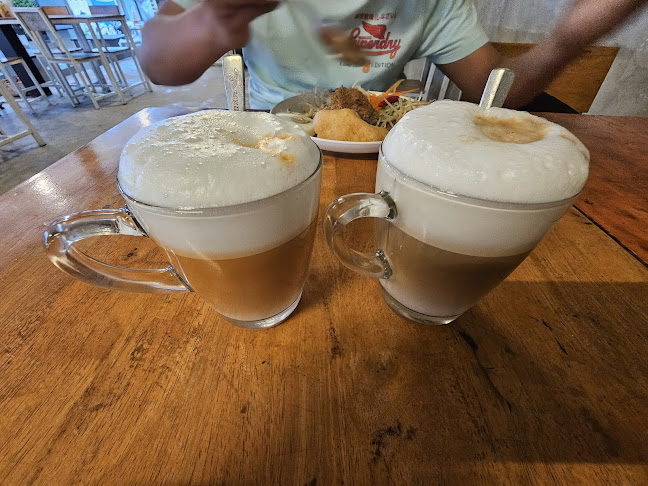 Roti De Forest Hatyai - โรตี ดิฟอเรส หาดใหญ่