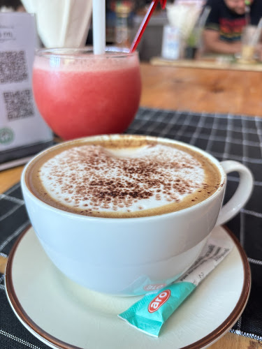 Travelers Coffee Phuket - Muang