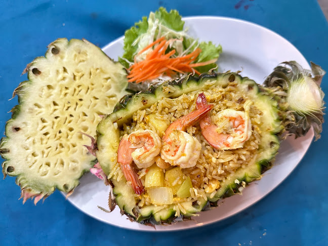 Yoyo Restaurant Karon Beach Phuket - อำเภอเมืองภูเก็ต