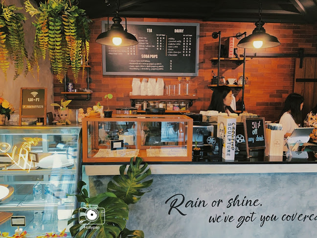 Opinii despre Folk Café Phuket în อำเภอถลาง - การบริการอาหารและที่พัก