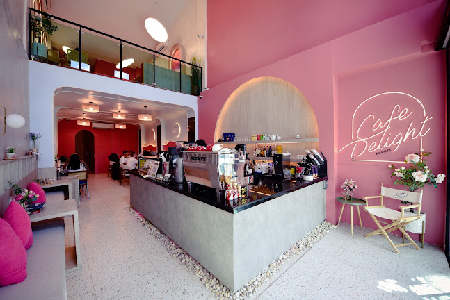 27 ถนน รัษฎา ตำบลตลาดใหญ่ อำเภอเมืองภูเก็ต ภูเก็ต 83000