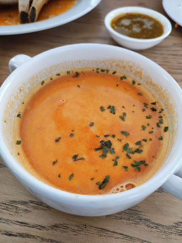 Vanilla Buffet - การบริการอาหารและที่พัก