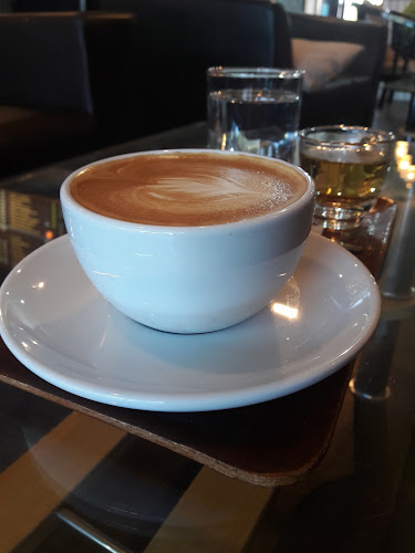 Rest Coffee : ที่พักคนรักกาแฟ - เมือง