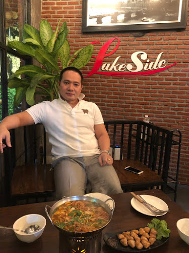 Opinii despre Lake Side în อำเภอธัญบุรี - การบริการอาหารและที่พัก