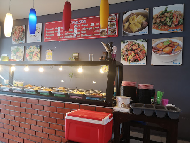 แม่เสียนข้าวแกงสุ1000 - การบริการอาหารและที่พัก