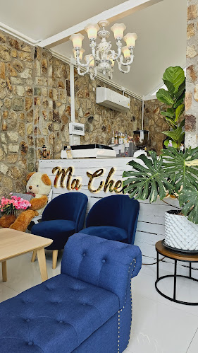 Ma Cheminee tree & coffee house