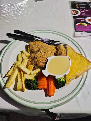 Comentarii opinii despre สเต็กลุงหนวด สาขาพิษณุโลก​2