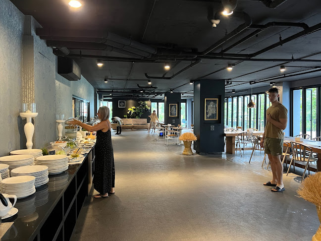 Comentarii opinii despre Lafayette