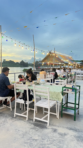 ร้านอาหาร แพชมพูนุท