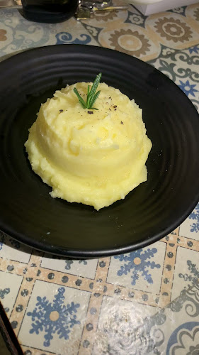 Opinii despre New Burger นิวเบอร์เกอร์ în เมือง - การบริการอาหารและที่พัก