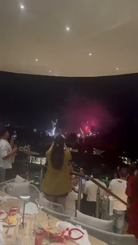 7th Floor Restaurant & Bar