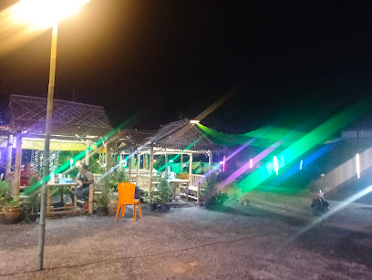 ร้านหัวสะพานสองเจ็ด