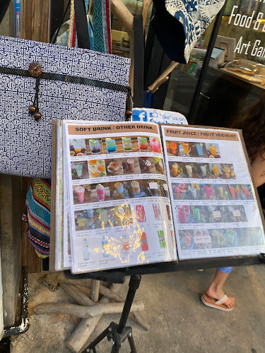 Comentarii opinii despre Chino@Cafe' Gallery