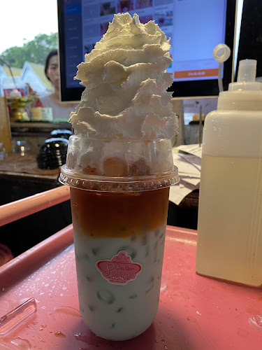 Comentarii opinii despre ชาควีนชานมไข่มุกบราวชูก้าสาขา2สาขาตรงข้ามหน้าโรงเรียนวัดไทยฯ