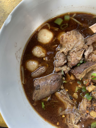 ก๋วยเตี๋ยวเรือชูเจริญChoo Ja Roean Boat Noodles - อำเภอหาดใหญ่