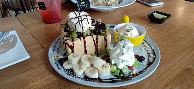 Opinii despre Lavana cafe’& Bistro พิษณุโลก în เมือง - การบริการอาหารและที่พัก