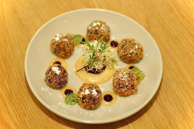 Tambol Nongprue, Kasetsin, soi 5 pratumnak 424/33, เมืองพัทยา ชลบุรี 20150