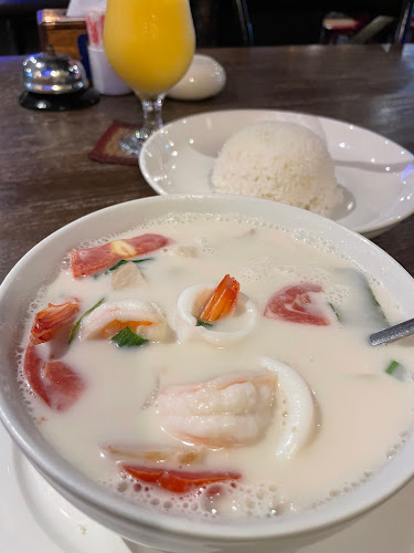 CHICHA Restaurant and Hotel - อำเภอบางละมุง