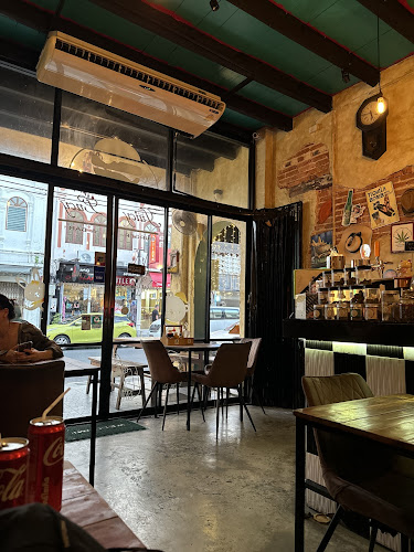 Comentarii opinii despre Juicy Lucy Burger and Bar