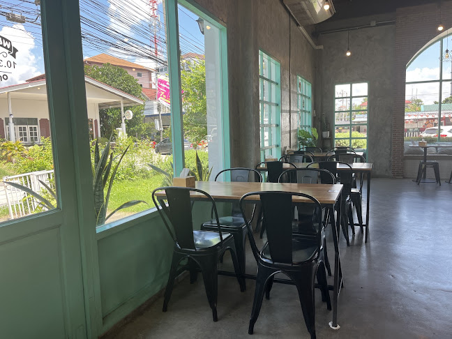 Guu&You กูแอนด์ยู ศรีราชา - การบริการอาหารและที่พัก