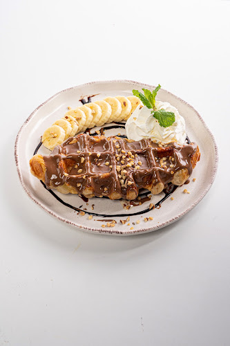 Ruma Cafe & Co-Working Space