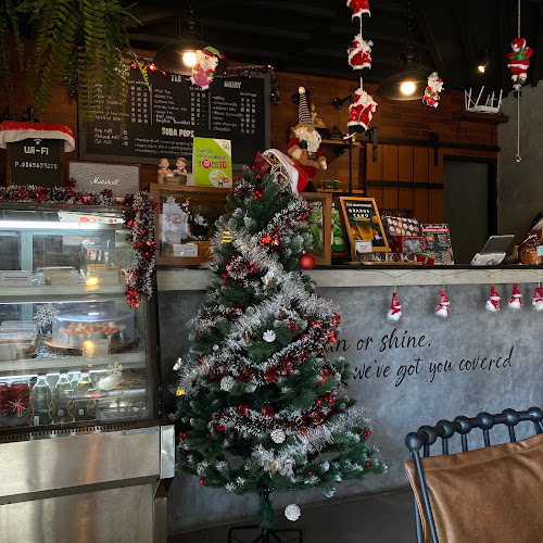 Comentarii opinii despre Folk Café Phuket