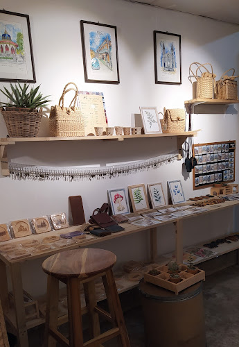 Opinii despre สิ่งละอัน în อำเภอเมืองจันทบุรี - การบริการอาหารและที่พัก