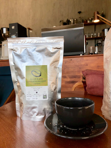Opinii despre กาแฟคั่วบ้านแก้ว ท่าช้าง în อำเภอเมืองจันทบุรี - การบริการอาหารและที่พัก