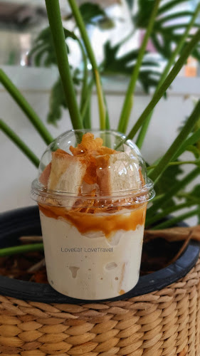 SMOOD cafe' phuket - การบริการอาหารและที่พัก