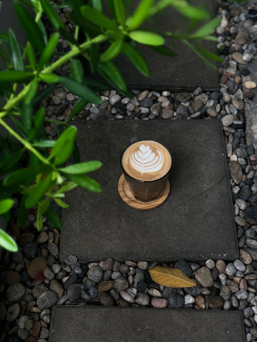 ติดกับโรงเรียนสอนศิลปะ ซอย หมู่บ้านบ้านบัวทอง 23 บางรักพัฒนา อำเภอบางบัวทอง นนทบุรี 11110