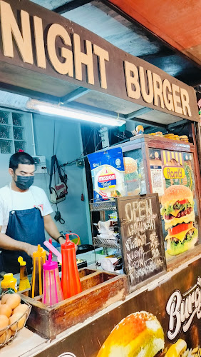 Comentarii opinii despre Night Burger