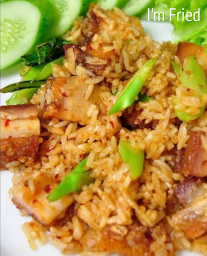 ข้าวผัดกระทะเหลี่ยม meet&eat นครปฐม - อำเภอเมืองนครปฐม