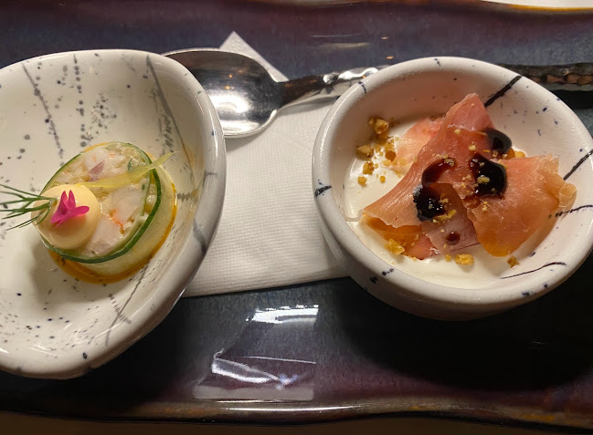 Cafe des Amis - การบริการอาหารและที่พัก