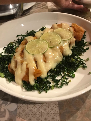 ร้านดีน - การบริการอาหารและที่พัก