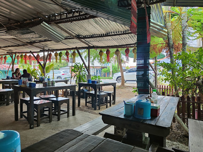 Opinii despre ก๋วยเตี๋ยวภูไท în อำเภอศรีราชา - การบริการอาหารและที่พัก