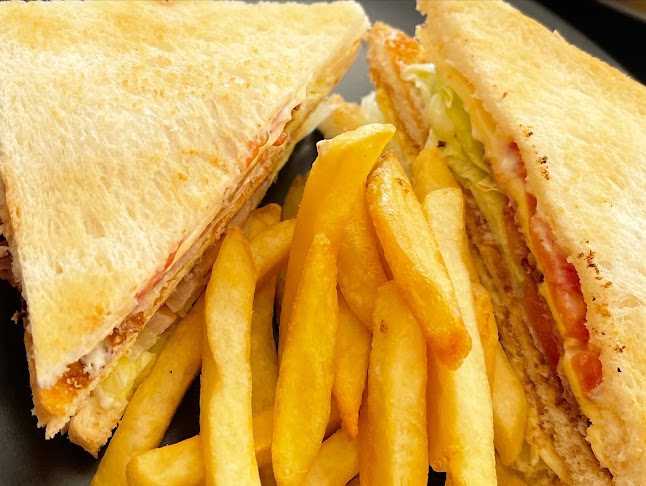 Opinii despre At All Cafe în อำเภอบางละมุง - การบริการอาหารและที่พัก