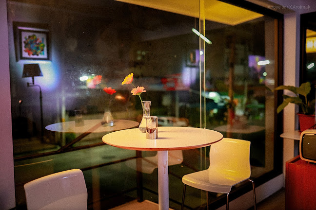 Opinii despre Above bar în อำเภอเมืองนครสวรรค์ - การบริการอาหารและที่พัก