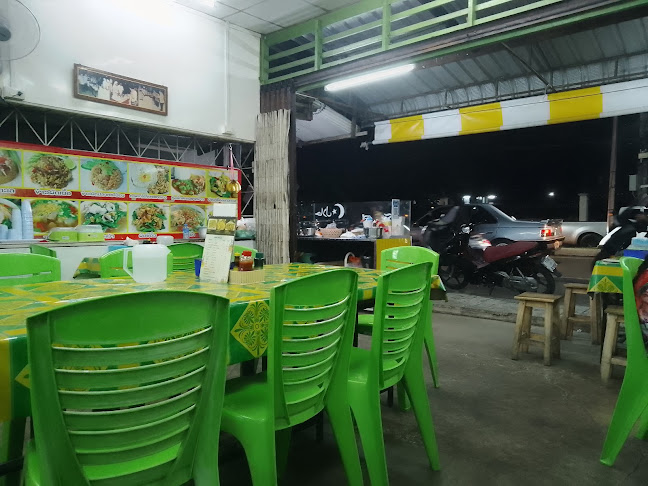 469/1 ถนน เยาวราช ตำบลตลาดใหญ่ เมือง ภูเก็ต 83000