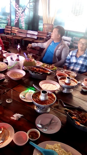 Comentarii opinii despre สวนอาหาร ระเบียงเคียงน้ำ สาขา 2