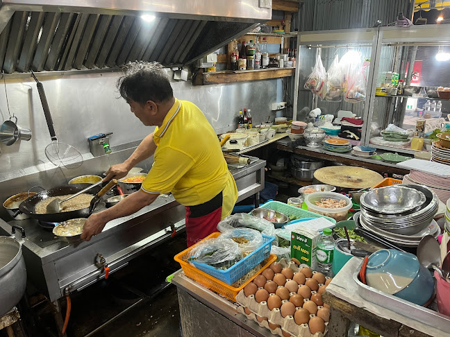 Opinii despre ร้านจัดจ้าน โดยโกแดง în อำเภอเมืองภูเก็ต - การบริการอาหารและที่พัก