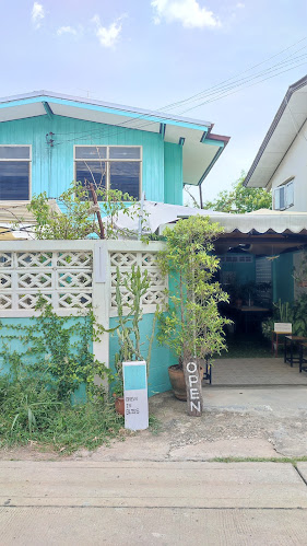 Brew Is Bliss - การบริการอาหารและที่พัก