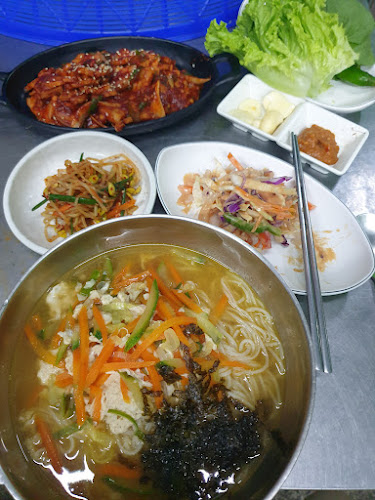 384 45 หมู่ที่ 6 ถนน พัทยาเหนือ ตำบล หนองปรือ อำเภอบางละมุง ชลบุรี 20150