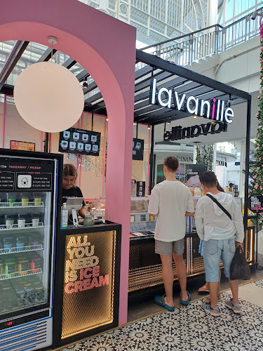 Opinii despre La Vanille Ice Cream în Patong - การบริการอาหารและที่พัก